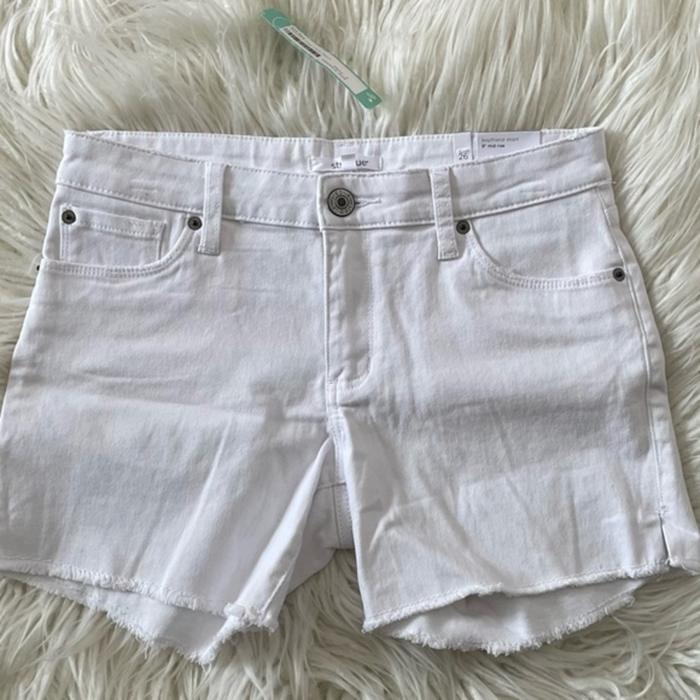 Stitch Fix Eleanora fray hem STS white boyfriend jean shorts 26 NWT